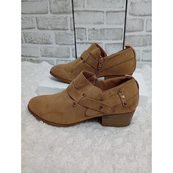 Makalu Women’s Elvie Tan Faux Leather Heeled Ankle  Boots Size 7.5M - Picture 2 of 8